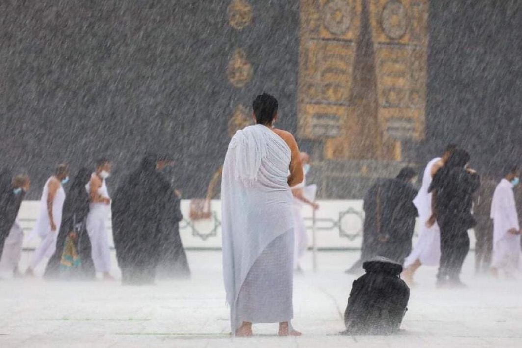امطار غزيرة تهطل في مكة 